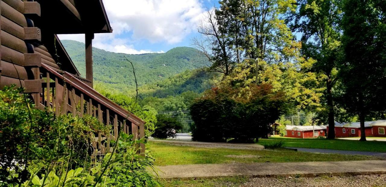 Tanglewood Motel And Log Cabins Maggie Valley Ngoại thất bức ảnh